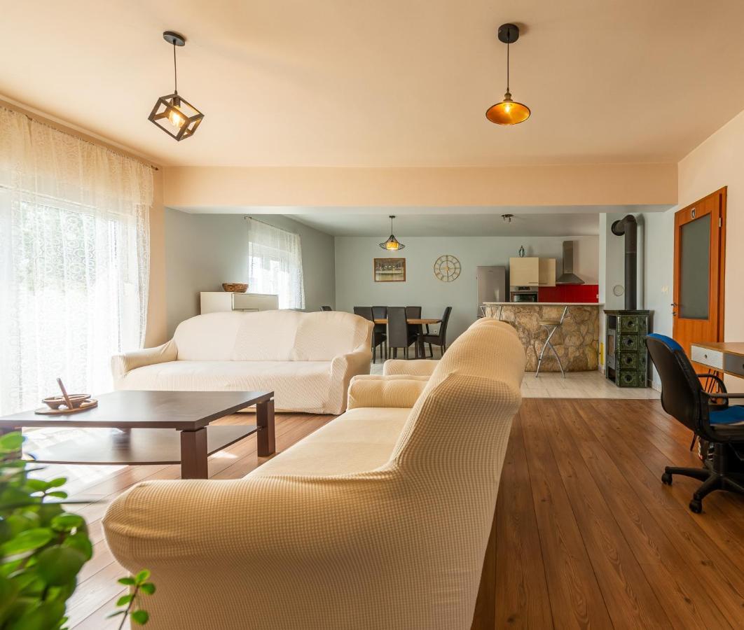 Home Idassa ซาดาร์ ภายนอก รูปภาพ